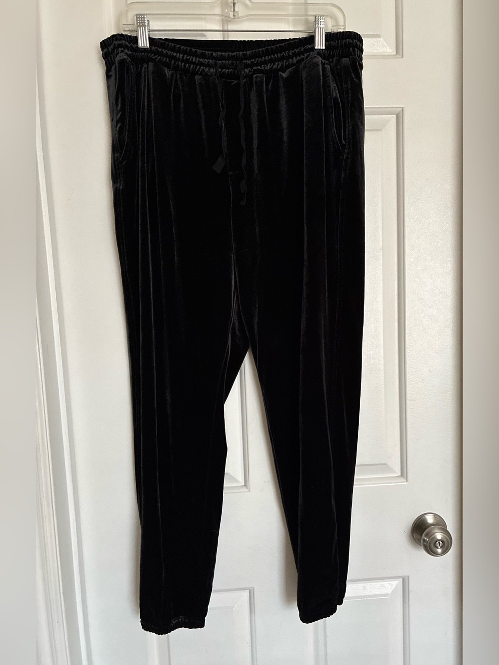 Gap Black Velvet Velour Joggers Lounge Pants - Size Large